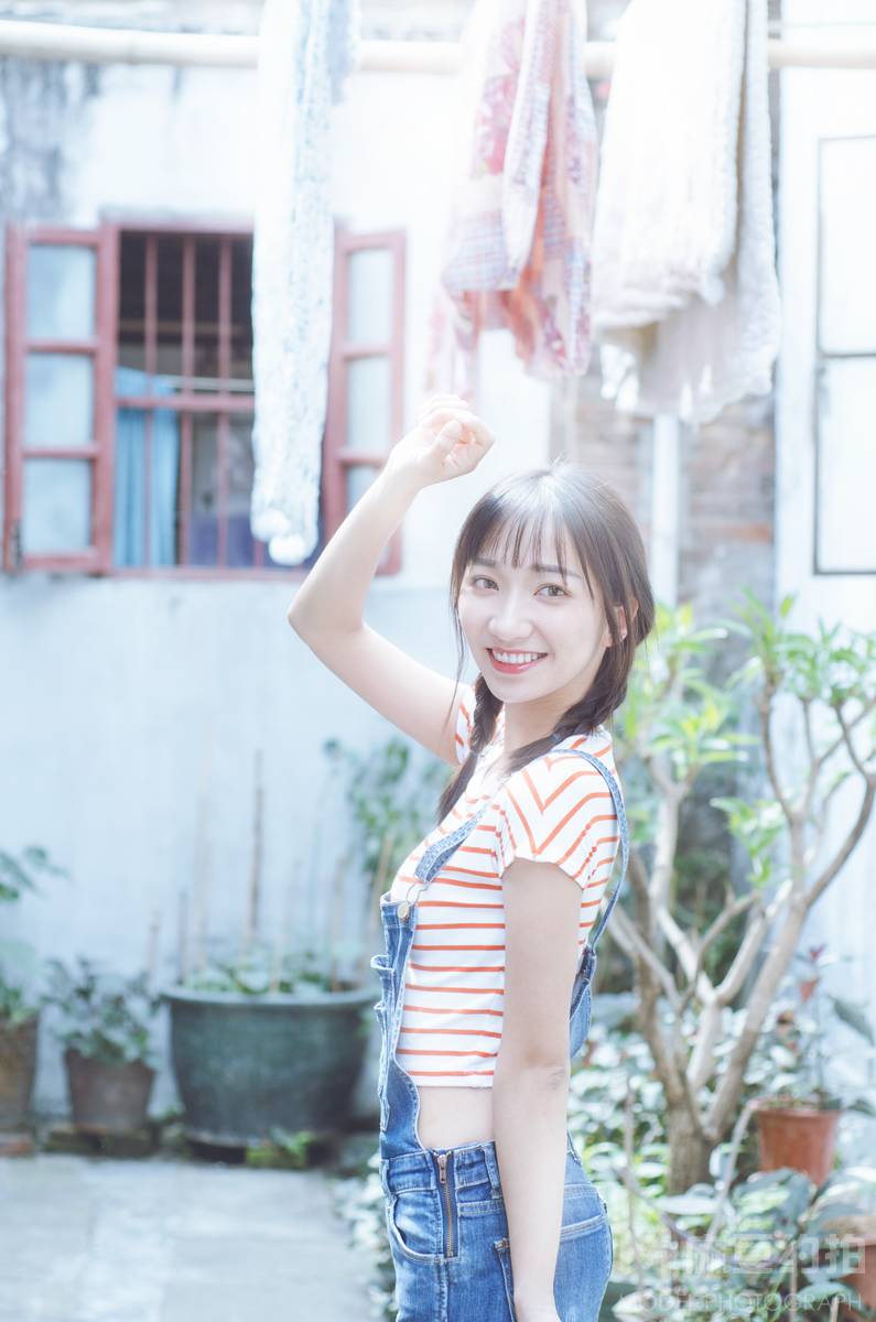 清新模特