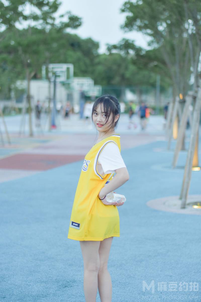 校园模特