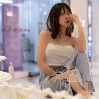 情绪模特